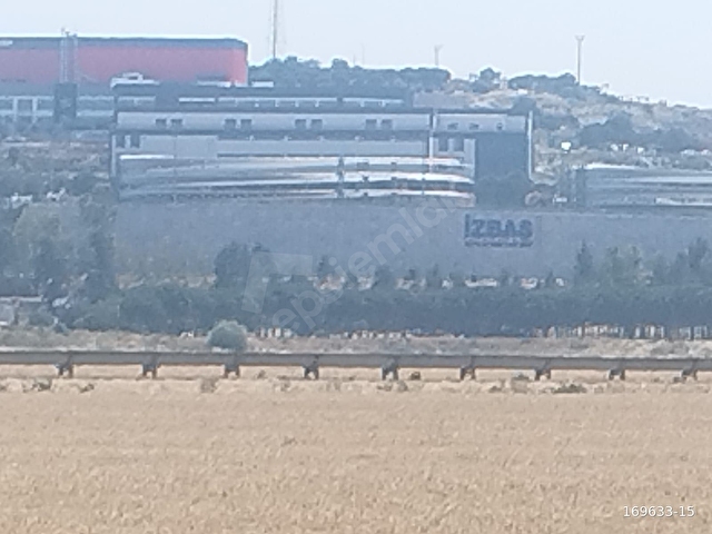 Maltepede 3200m2 Müstakil Parsel Yola Cepheli Tarla - Görsel 27