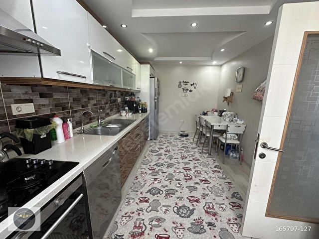 BÜYÜKÇEKMECE SİNANOBADA SİTE İÇERİSİNDE HAVUZLU TRİPLEX VİLLA - Görsel 9