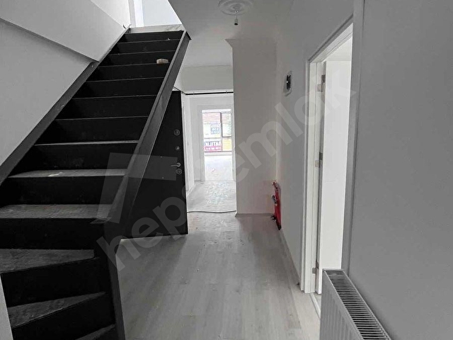 CENGİZ YAPI SATIYOR ! İpek Taksi Yanı 4+1+Teras Balkon - Görsel 19