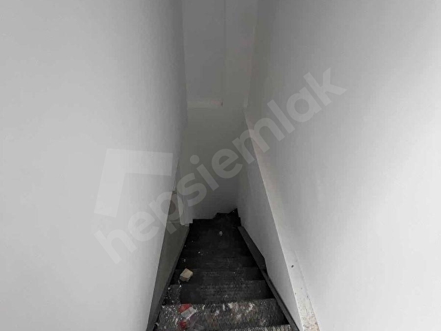 CENGİZ YAPI SATIYOR ! İpek Taksi Yanı 4+1+Teras Balkon - Görsel 24