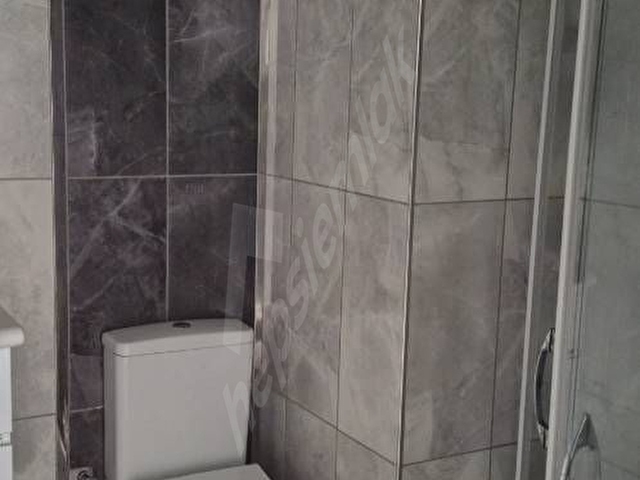 SAHİBİNDEN AYVALIK SARIMSAKLI MERKEZDE DENİZE YAKIN 2+1 SIFIR AYARINDA SATILIK DAİRE - Görsel 8