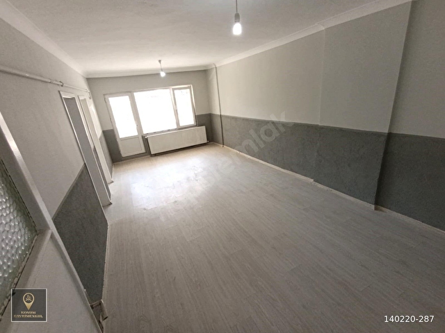 İSTASYON MAH DE BU FİYATA DAİRE YOK TEMİZ KULLANIŞLI CADDE ÜZERİNDE 2+1 DAİRE - Görsel 13