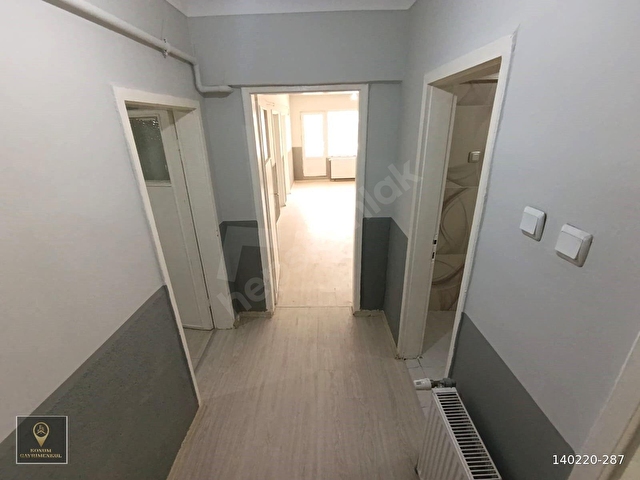 İSTASYON MAH DE BU FİYATA DAİRE YOK TEMİZ KULLANIŞLI CADDE ÜZERİNDE 2+1 DAİRE - Görsel 24