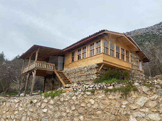 İKİ KATLI BAHÇELİ KÖY EVİ - Görsel 6
