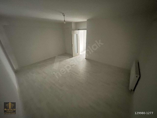 BAŞOĞLUNDAN ŞİRİNYER İZBAN YAKINI BALKONLU D.GAZLI 2+1 DAİRE - Görsel 16