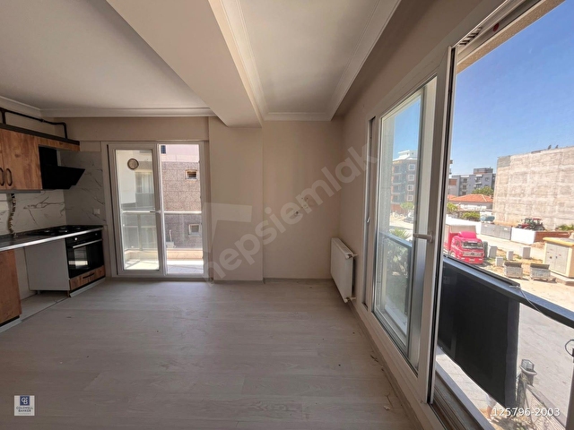 MENEMEN SEYREK MERKEZDE GENİŞ KİRALIK 1+1 DAİRE - Görsel 21