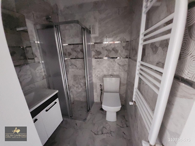 Semillon Sitesinde Kiralık Deniz Sıfır Tripleks Villa - Görsel 21