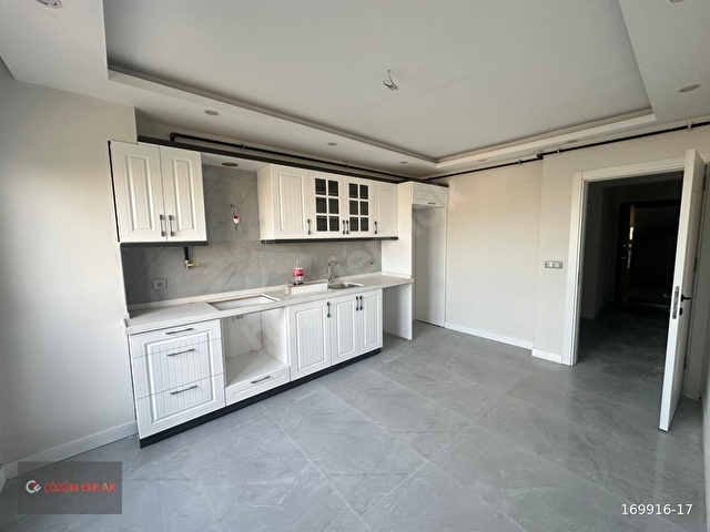 ÇÖZÜM EMLAKTAN ÖNÜ AÇIK MURADİYEDE 2+1 SIFIR K.OTOPARKLI DAİRE - Görsel 5