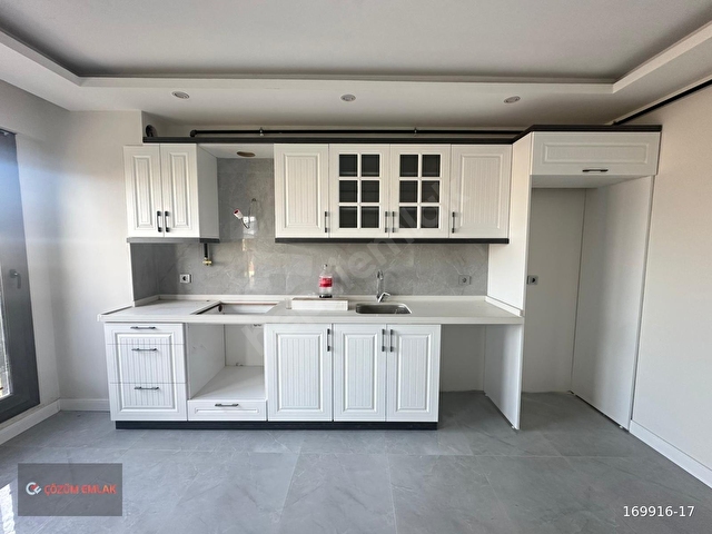 ÇÖZÜM EMLAKTAN ÖNÜ AÇIK MURADİYEDE 2+1 SIFIR K.OTOPARKLI DAİRE - Görsel 3