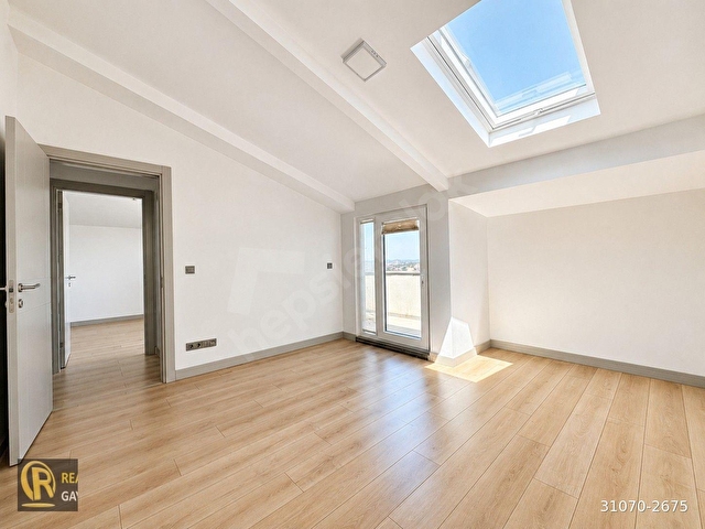 MUHTEŞEM DUBLEX DAİRE YÜKSEK TAVANLI 5+2 DENİZ MANZARALI - Görsel 29