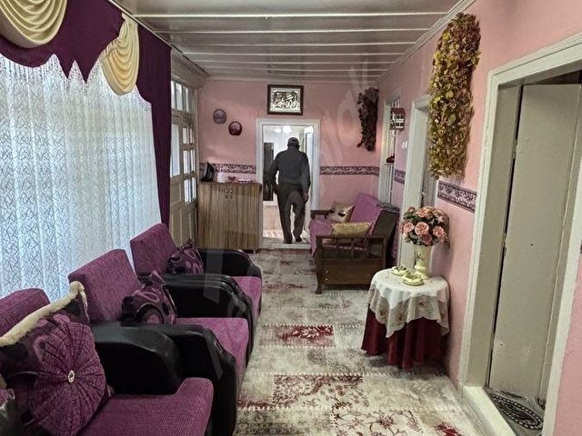 BEYAZ GAYRİMENKUL’DEN KARAOĞLANLI MAH AVLULU 2+1 - Görsel 15