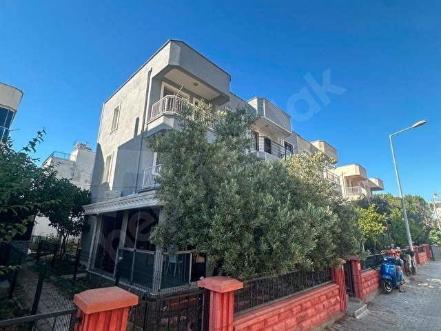 DİDİM SATILIK 5+1 HAVUZLU KISMİ EŞYALI TRIBLEX VİLLA MERKEZ DE