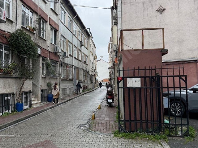 Şehreminide Tramvaya 2 Dakika! Yatırımlık, Yüksek Giriş 1+1 Frs