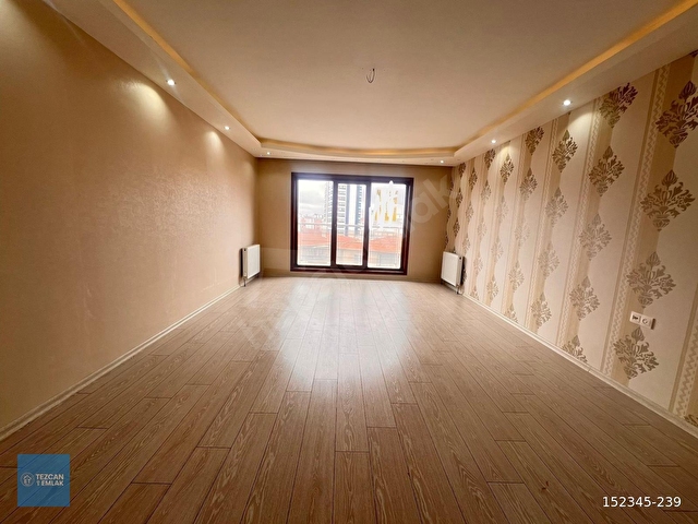 PURSAKLARDA SİTE İÇİNDE 4+1 TERAS BALKONLU LÜKS SATILIK DAİRE - Görsel 2