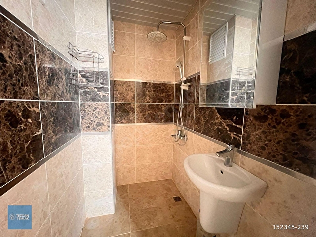 PURSAKLARDA SİTE İÇİNDE 4+1 TERAS BALKONLU LÜKS SATILIK DAİRE - Görsel 11