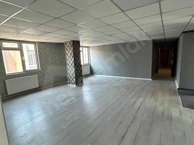 Bostancı İş Merkezinde Prestijli ve Hazır Kullanım Ofis - Görsel 19
