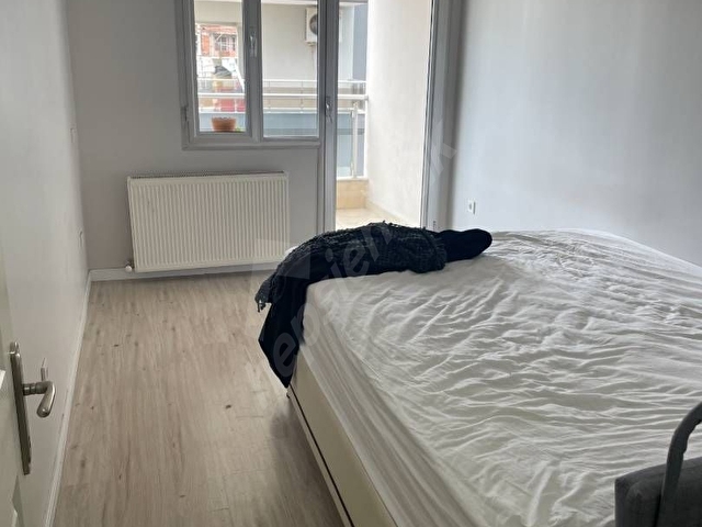 Aile apartmanında, Çift balkonlu, huzurlu 1+1, köşe daire - Görsel 11
