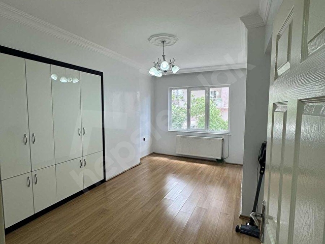 GÜNEYKENT MAHALESİNDE 3+1 160M2 - Görsel 5