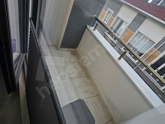 MERT EMLAKTAN HÜRRİYETTE SATILIK 2+1 DAİRE - Görsel 4