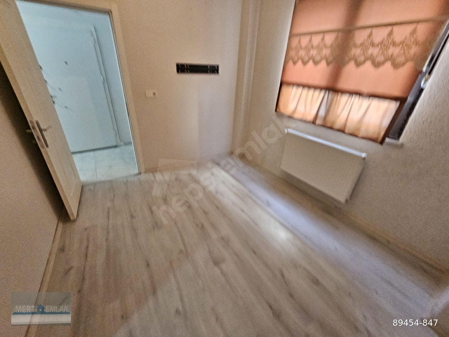 MERT EMLAKTAN HÜRRİYETTE SATILIK 2+1 DAİRE - Görsel 9
