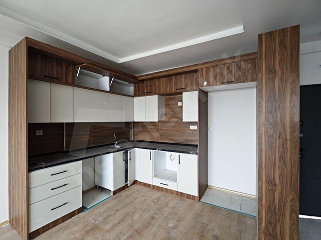 ERDEMLİ TÖMÜKTE HAVUZLU SİTE İÇİNDE 1+1 KİRALIK DAİRE - Görsel 9