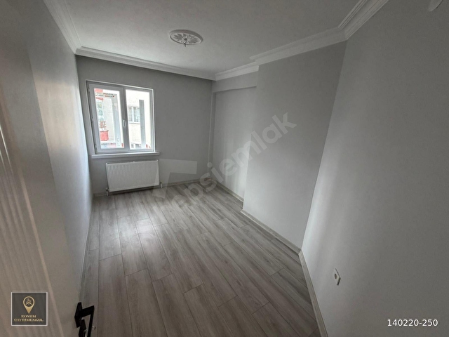 SİNCAN ERTUĞRULGAZİ MAH DE ARA KATTA SALON BAĞIMSIZ FULL YAPILI 3+1 DAİRE - Görsel 22