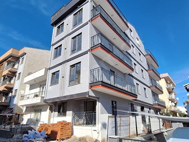 ÇANAKKALE MERKEZ BARBOROS 2+1 A.MUTFAK SATILIK DAİRELER