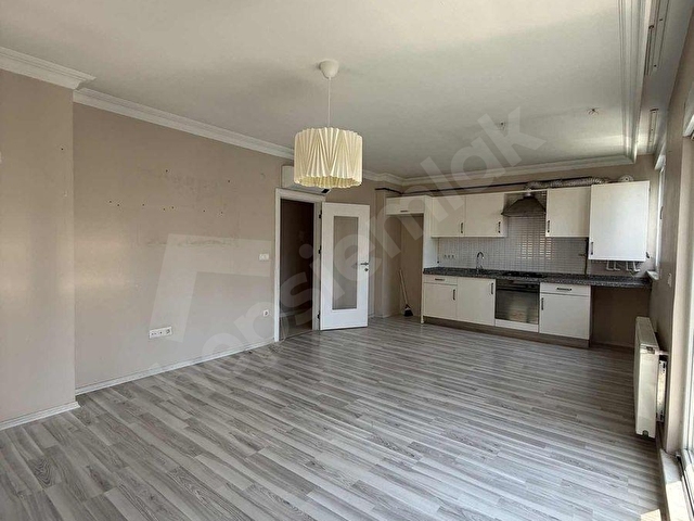 19 MAYIS KAZASKERde IŞIK KOLEJİNE KOMŞU 3+1 ARAKAT KOMBİLİ DAİRE - Görsel 8