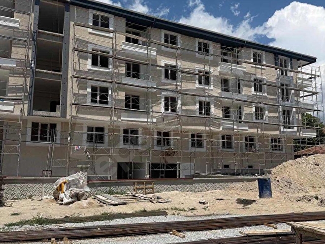 ARENADAN HILLA GÖLÜ CİVARI HAZİRAN TESLİM DAİRE