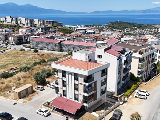Kusadasi merkezde 1+1 yatirim firsati satilik daire