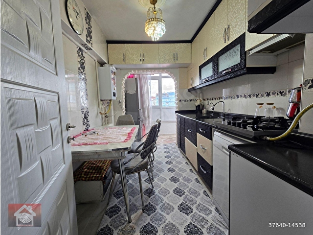 ELVAN MAH SATILIK 2+1 YAPILI CADDE ÜSTÜ ÖN CEPHE DAİRE - Görsel 3