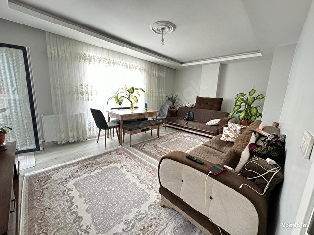 ÇEKMEKÖY TAŞDELEN KİRAZLIDEREDE 2+1 YENİ BİNA DA SATILIK DAİRE - Görsel 5