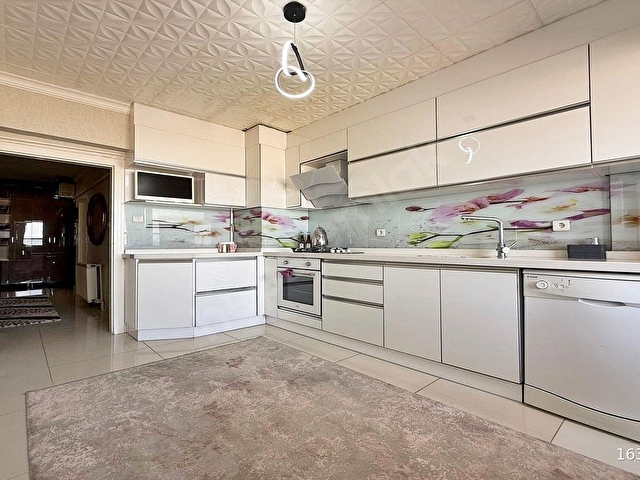 YASADAN KUŞCAĞIZDA CADDE ÜSTÜ 2.KAT 3+1 150m2 ANKARA MANZARALI - Görsel 3