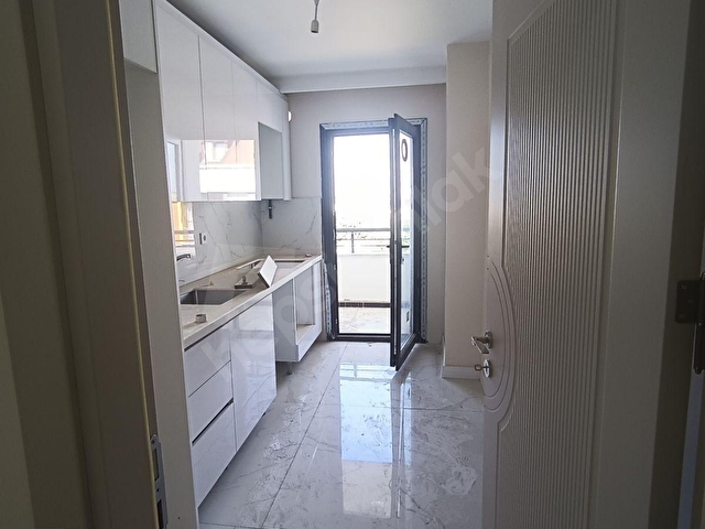 BELEDİYE VE KAYMAKAMLIĞA YAKIN YERDEN ISITMALI 2+1 DAİRE - Görsel 12