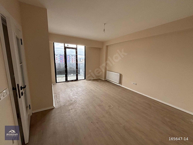 TAVŞANTEPE NEXT METRO PROJESİ E5e CEPHE 75m2 2+1 SATILIK DAİRE - Görsel 4