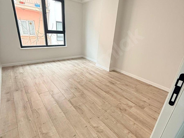 ADIM GAYRİMENKUL/ÇAMLICA mh VEGA YAK.E.BANYOLU LÜKX 130m2 2+1 - Görsel 12