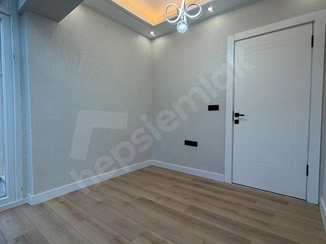 ARAKAT ÖN CEPHE CADDE ÜZERİ FULL YAPILILI - Görsel 9