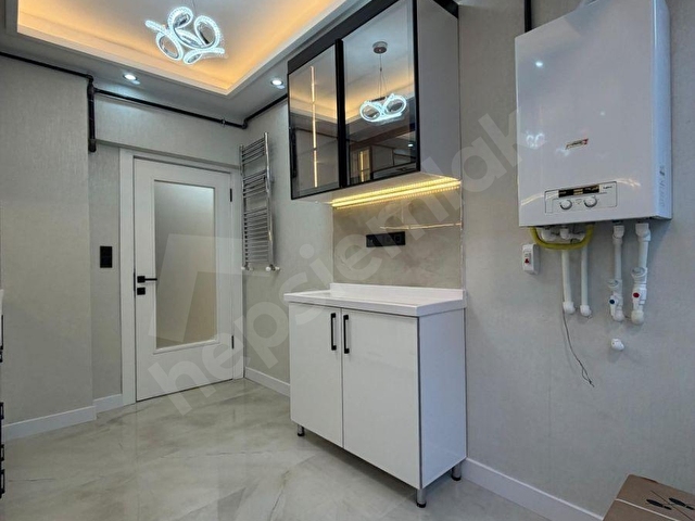 ARAKAT ÖN CEPHE CADDE ÜZERİ FULL YAPILILI - Görsel 21
