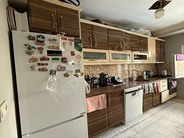 MERKEZ EMLAKTAN METROBÜSE YÜRÜME MESAFESİNDE 2+1 ARA KAT DAİRE - Görsel 18