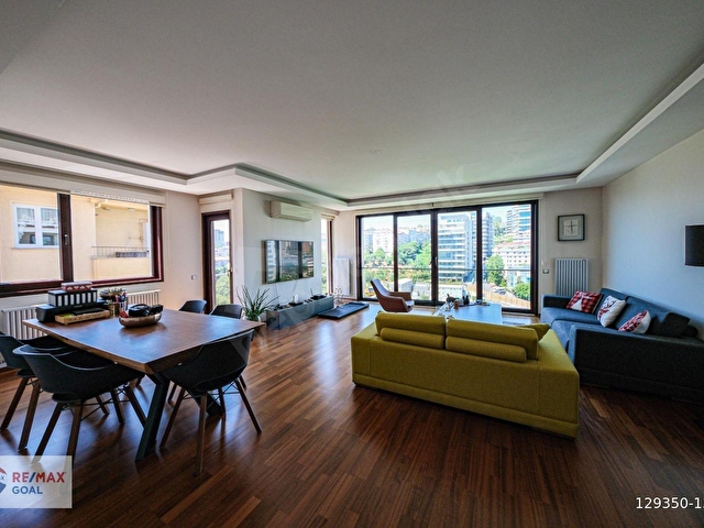 DIKILITAŞTA OTOPARKLI, GENIŞ , PRESTIJLI 3+1 SATILIK DAIRE - Görsel 8