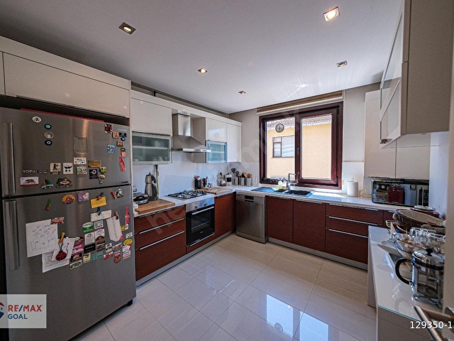 DIKILITAŞTA OTOPARKLI, GENIŞ , PRESTIJLI 3+1 SATILIK DAIRE - Görsel 23
