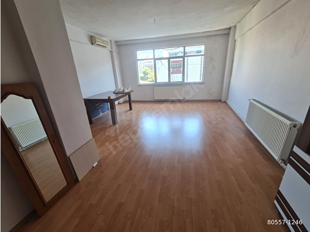 PAŞAMDAN FATİH KOCAMUSTAFAPAŞADA  SATILIK  BOŞ  DAİRE - Görsel 3