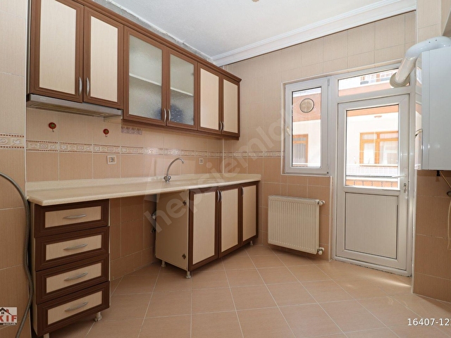 AKİFten SELÇUKLUda ÖN CEPHE BOŞ ARAKAT BULVAR YANI 3+1 SATILIK DAİRE - Görsel 3