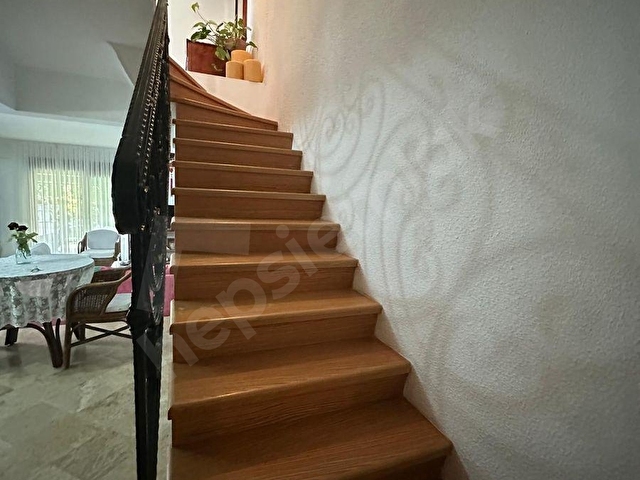 Çeşme Alaçatı Merkeze Yakın Nilberkden Bahçeli Kiralık Villa - Görsel 14