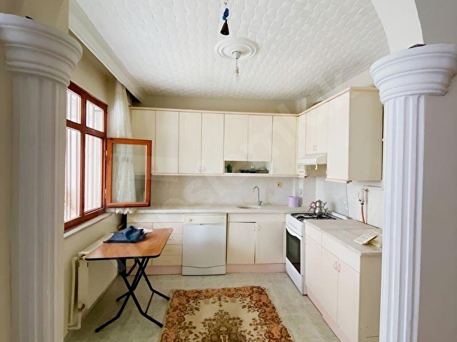 Turhal Yenişehirde-Düzgün Temiz EŞYALI-Cadde Üstü-3+1 Kiralık Daire - Görsel 2