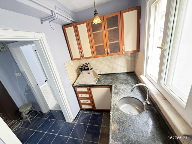 ÇAĞLAYAN METRO METROBÜSE YAKIN 2+1 80M2 BALKONLU TADİLATLI DAİRE - Görsel 13