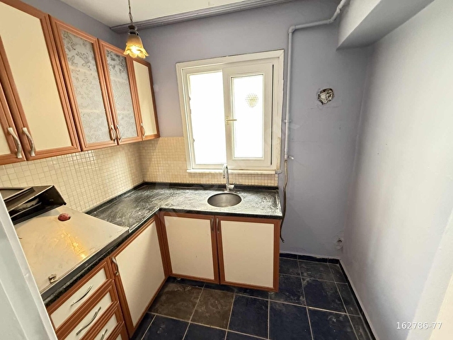 ÇAĞLAYAN METRO METROBÜSE YAKIN 2+1 80M2 BALKONLU TADİLATLI DAİRE - Görsel 9