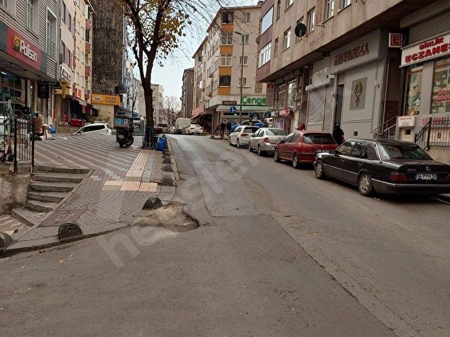 SATILIK 2+1 CADDE ÜZERİ MERKEZİ KONUM - Görsel 9