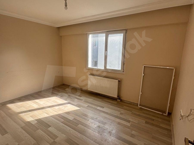 Milli eğitim binası yakınında kiralık teras kat daire - Görsel 9