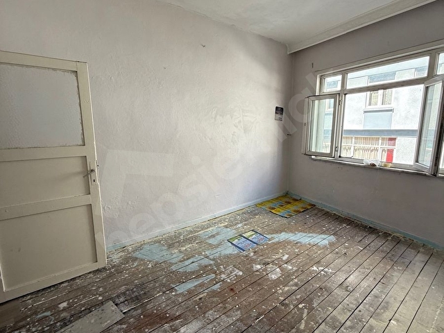 BEYOĞLUN DA VİZE MERKEZİNE 2 DK SATILIK BİNA - Görsel 18